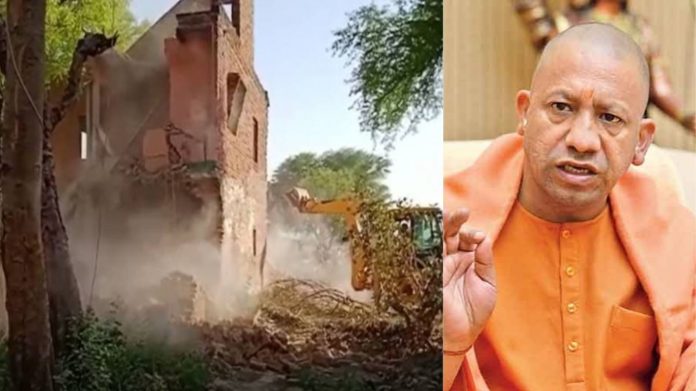 एटा सपा नेता बुलडोजर