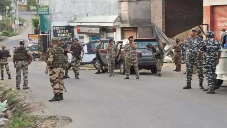 जम्मू-कश्मीर: जवानों पर हमले के लिए आतंकियों को ट्रक में लेकर आया था बिलाल अहमद, गाड़ी में ही बना रखा था गुप्त ठिकाना