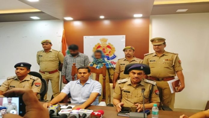 UP मुरादाबाद पुलिस हनीट्रैप