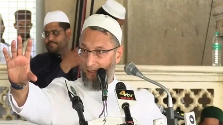 ‘हम अल्लाह के रास्ते पर चलते हैं, तुम्हारी हुकूमत से नहीं डरेंगे’: ओवैसी ने मुस्लिमों को भड़काया – मैदान मत छोड़ो