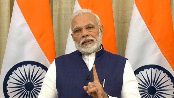 पीएम मोदी, नौकरशाहों