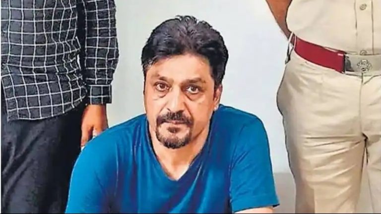 6 शादी, 60 गर्लफ्रेंड, ₹40 करोड़ का फ्रॉड: कभी शेयर ब्रोकर तो कभी फिल्म डायरेक्टर बन फेंकता था ‘प्रेमजाल’, फिर चूना लगा हो जाता था फरार