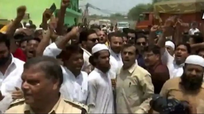 मदनपुर खादर बलडोजर
