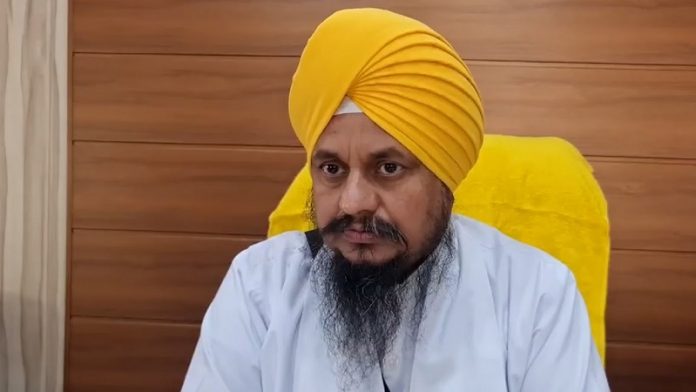 हरप्रीत सिंह, सिख