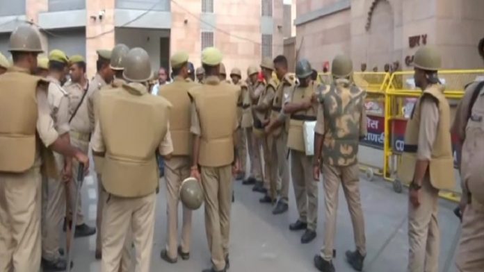 ज्ञानवापी मस्जिद, काशी, सर्वे, अदालत