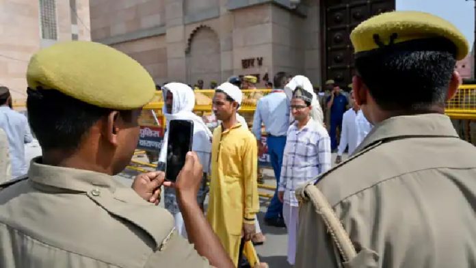 ज्ञानवापी मस्जिद, काशी, स्वस्तिक, वीडियोग्राफ़ी
