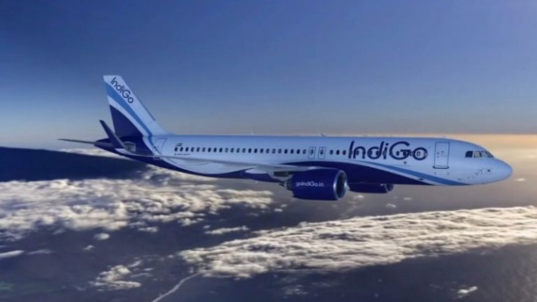 दिव्यांग बच्चे को फ्लाइट पर चढ़ने से रोकने के मामले में IndiGo पर ₹5 लाख का जुर्माना: DGCA अपने दिशा-निर्देशों में भी करेगा बदलाव