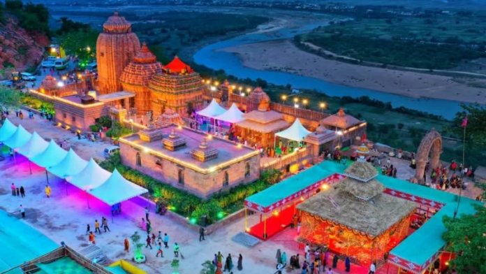 माता तारा तारिणी मंदिर