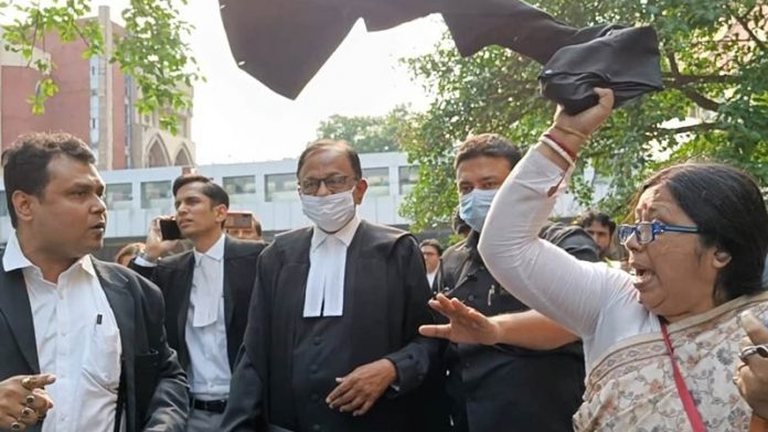 चिदंबरम कोलकाता हाई कोर्ट
