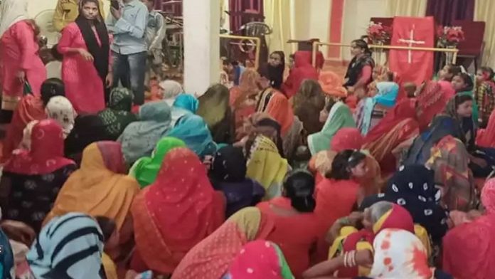 ईसाई धर्मांतरण