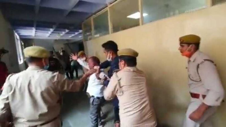 नाबालिग लड़की को बहलाकर जीशान ले गया अपने साथ: पीड़ित पिता ने परेशान होकर किया आत्मदाह का प्रयास, बताया- मुस्लिम पक्ष बंदूक दिखाकर देता है धमकी