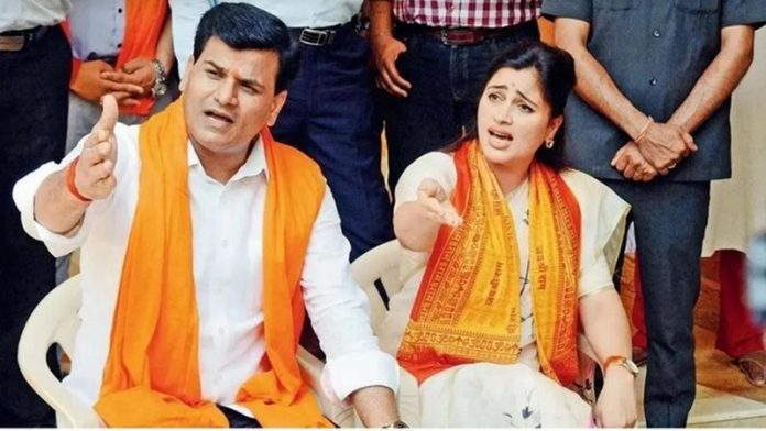 नवनीत राणा रवि राणा