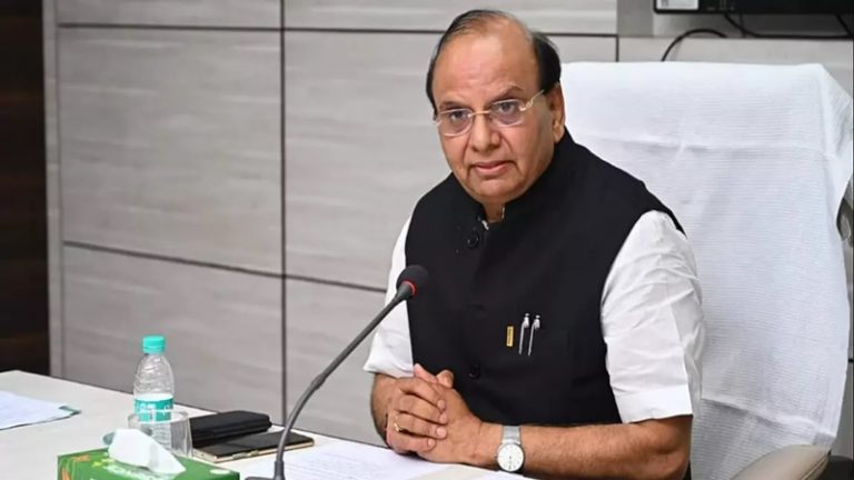 ‘खादी एवं ग्रामोद्योग आयोग’ के अध्यक्ष विनय कुमार सक्सेना बने दिल्ली के नए उप-राज्यपाल, जानें कानपुर यूनिवर्सिटी से ‘राज निवास’ तक का सफर