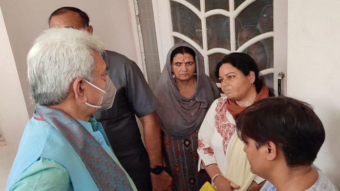 LG मनोज सिन्हा, रजनी बाला