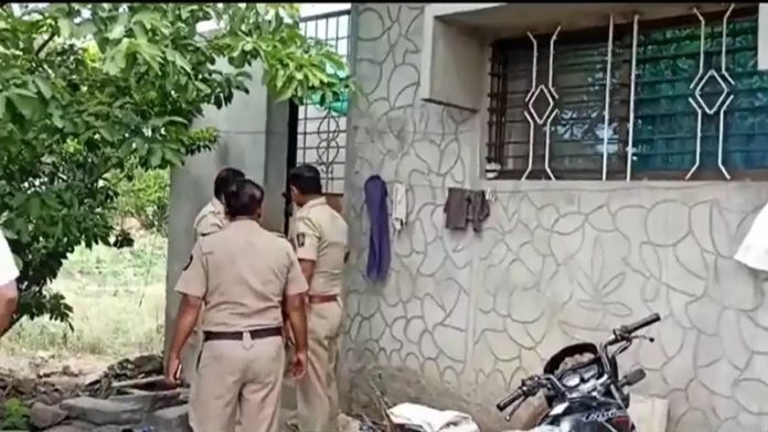 महाराष्ट्र, सांगली, आत्महत्या