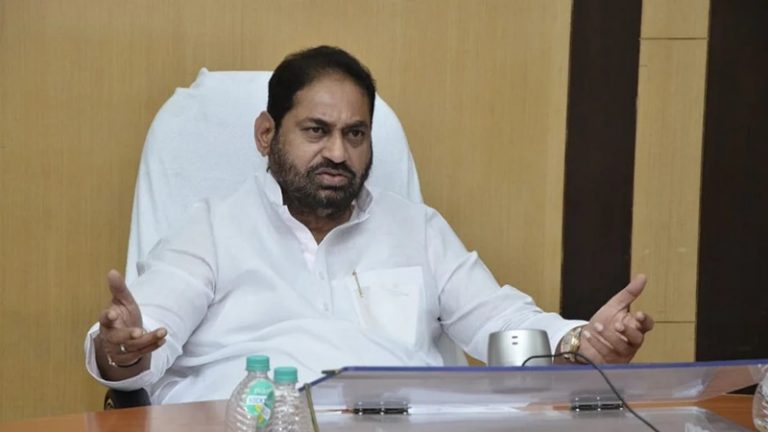 ‘…तो मुंबई जल जाती है’ – खत्म हो रही शिवसेना, रोते हुए धमकी दे रहे कॉन्ग्रेसी मंत्री: मुंबई पुलिस हाई अलर्ट