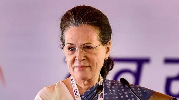सोनिया गाँधी, असिस्टेंट, बलात्कार, दलित महिला