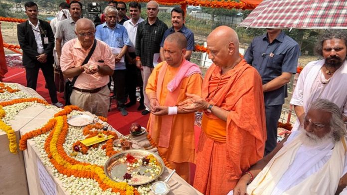 राम मंदिर, गर्भगृह, योगी आदित्यनाथ