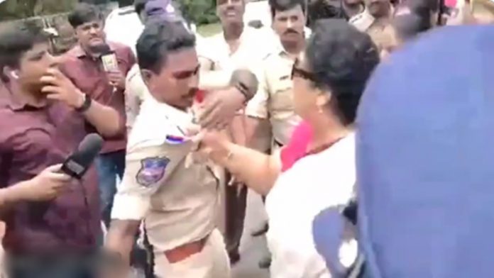 कॉन्ग्रेस नेता रेणुका चौधरी