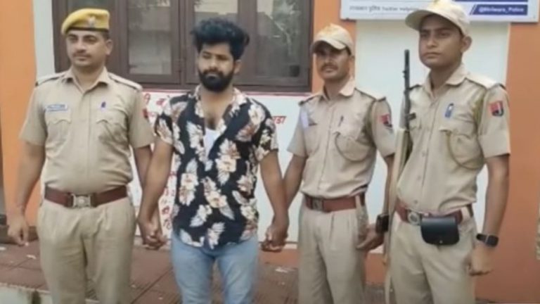 शाहिद खान ने ‘मनीष’ बन हिन्दू छात्रा को फाँसा, नशीला पदार्थ खिला खींची अश्लील तस्वीरें: अब कर रहा था ब्लैकमेल