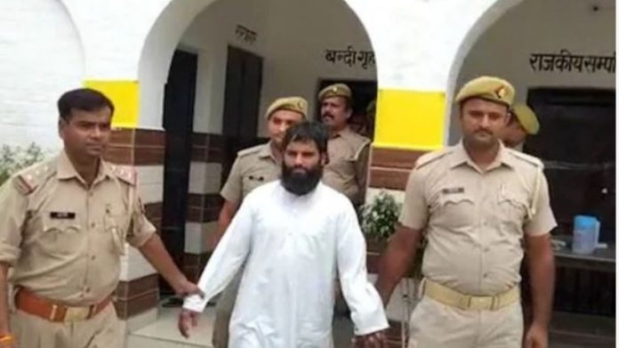 संभल मस्जिद मौलवी रेप