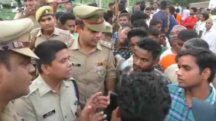 बरेली काँवड़ियों गंदा पानी