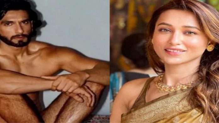 रणवीर सिंह, मिमी चक्रवर्ती
