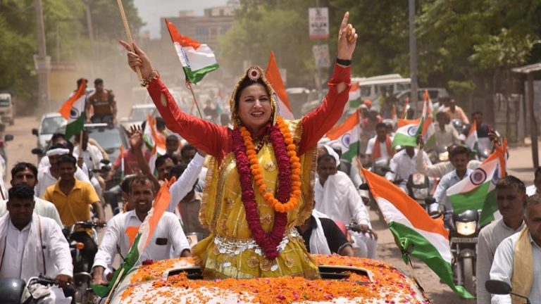 जिस PA ने सोनाली फोगाट को दिया ड्रग्स, वो था उनका पति? अभिनेत्री को ‘पत्नी’ बता गुरुग्राम में लिया था फ्लैट: गोवा में क्लब मालिक गिरफ्तार