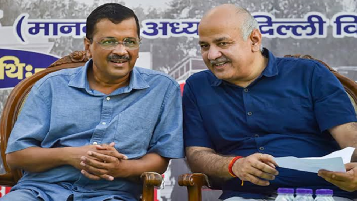 मनीष सिसोदिया अरविंद केजरीवाल
