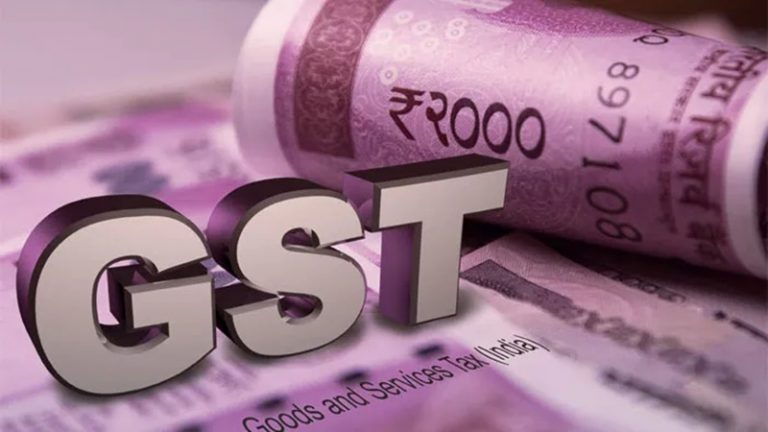 धार्मिक ट्रस्टों और सरायों को GST से छूट, केंद्र ने फर्जी खबरों पर दिया पर स्पष्टीकरण, आम आदमी पार्टी ने फैलाया था झूठ