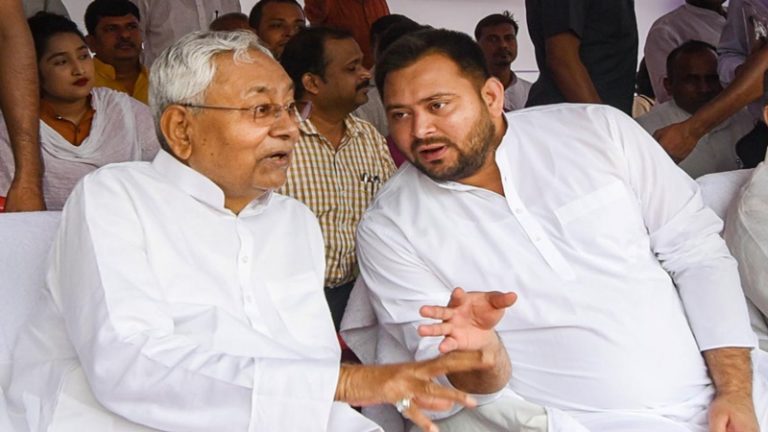 जिन्हें लालू यादव ने बताया था ‘भकचोन्हर’, उन्हें अपनी ही पार्टी के नेताओं ने दी गाली: मंत्री बनने के लिए कॉन्ग्रेस में बवाल, बिहार में होना है मंत्रिमंडल विस्तार