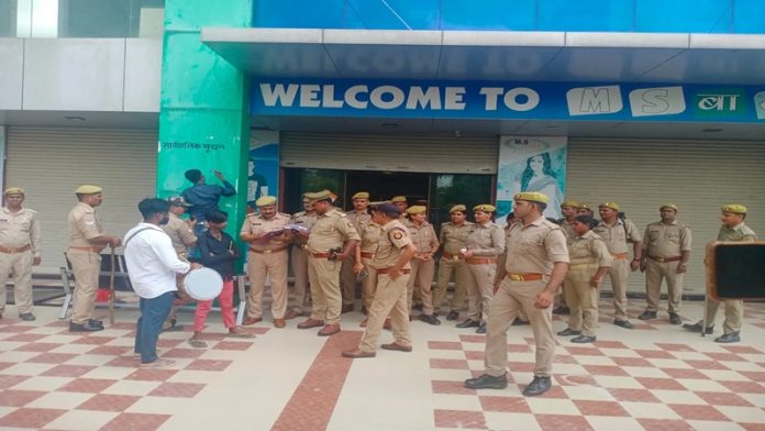 यूपी पुलिस हाजी मुख्तार