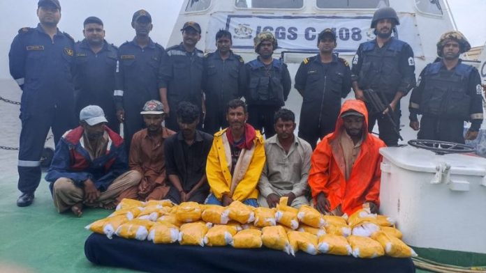 हेरोइन, पाकिस्तानी नाव, ड्रग्स