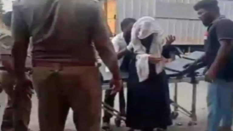 सीनियर एडवोकेट अब्दुल रहमान ने दिनदहाड़े महिला वकील के मुँह पर मारा हँसिया: 20 साल की लॉ छात्रा के पीछे पड़ा था, जेल भिजवाए जाने से भड़का