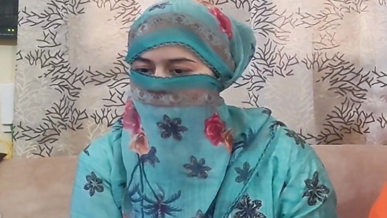 ‘मुँह में गोमांस ठूँस देता था इरशाद, बंदूक की बट से मार-मार कर पढ़वाता था कलमा’: हिन्दू पीड़िता ने बताई आपबीती, रेप कर के बना लिया था वीडियो