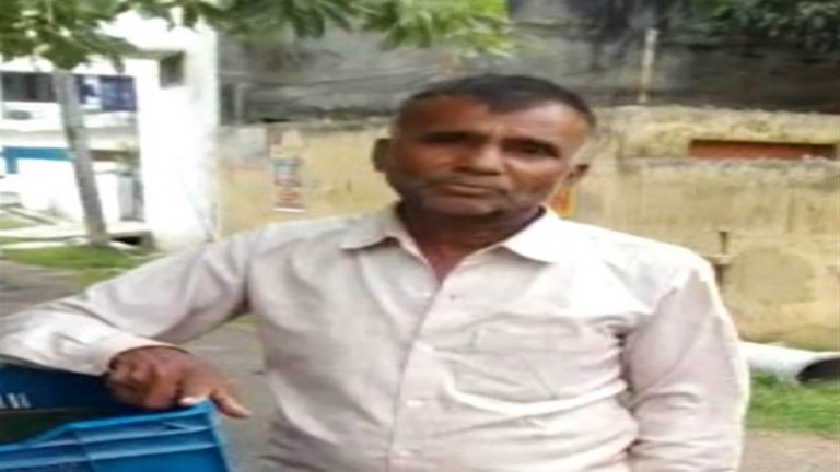 सब्जियों पर पेशाब कर हिंदू इलाकों में बेचता था शरीफ खान: बरेली में लोगों ने पकड़ कर पीटा और पुलिस के हवाले किया, वीडियो वायरल