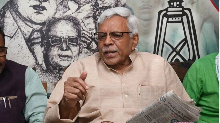 राजद नेता ने PFI के ‘पाकिस्तान ज़िंदाबाद’ नारे का किया समर्थन, बताया विरोध का तरीका: कार्रवाई का भी किया विरोध