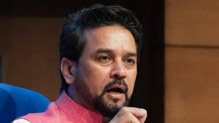 ‘मौलानाओं को ₹18000, पुजारियों को क्यों नहीं’: अनुराग ठाकुर ने उतारा केजरीवाल का मुखौटा, कहा- राम मंदिर के विरोधी आज हिंदू बन घूम रहे हैं