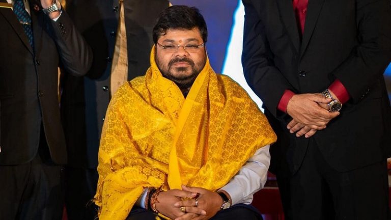 जिन्होंने किया ‘द कश्मीर फाइल्स’ और ‘कार्तिकेय 2’ जैसी फिल्मों का निर्माण, अब वो जमीन पर बदलेंगे तस्वीर: तेलंगाना के इस गाँव को लिया गोद