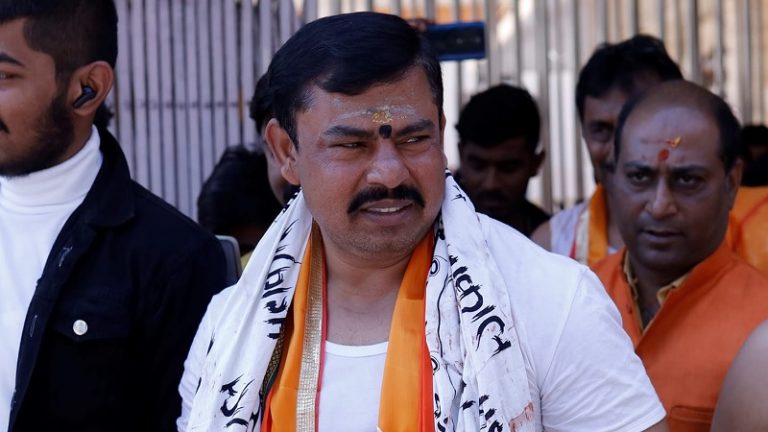 ‘वीडियो में किसी का नाम नहीं लिया, AIMIM के इशारे पर दर्ज हुआ झूठा केस’: MLA राजा सिंह ने निलंबन के बाद भाजपा की नोटिस का दिया जवाब