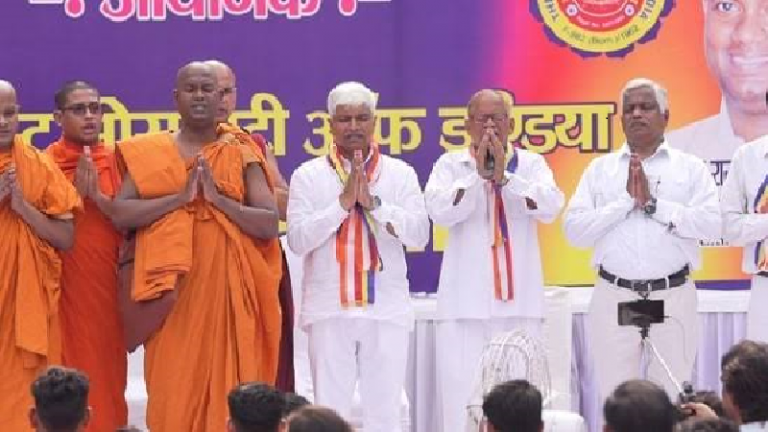 AAP के पूर्व मंत्री की ‘हिंदू विरोधी शपथ’ से उखड़े बौद्ध संगठन: राष्ट्रपति को लिखा पत्र, कहा- देश बाँटने वालों पर कार्रवाई हो