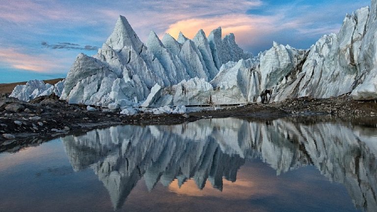 अगली महामारी ग्लेशियरों के पिघलने से? 22000 फ़ीट की ऊँचाई पर तिब्बत के बर्फ में मिला 15000 साल पुराना वायरस,  वैज्ञानिक बोले – अंदर और क्या-क्या है, नहीं पता