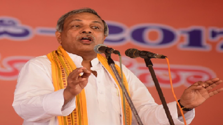 लैंड जिहाद करते हैं मुस्लिम… मौलाना अपना सामान बाँध लें: मानेसर मस्जिद विवाद पर VHP