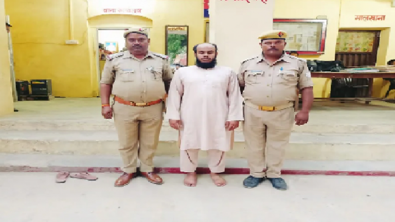 5 साल की मदरसा छात्रा को एकांत में ले गया मौलाना अब्दुल, अकेले में की अश्लील हरकत: शिकायत के बाद हुआ गिरफ्तार