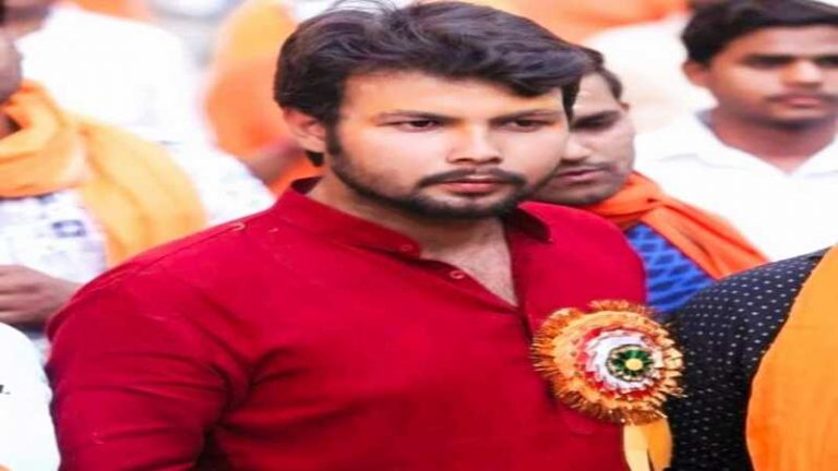 ‘तुम्हें जहन्नुम में भेज दूँगा’: असलम उर्फ़ ‘चक्कू’ ने VHP नेता के सीने पर तमंचा रख कर दिया फायर, संगठन का सवाल – पुलिस रोकेगी या हिन्दू खुद रोकें?