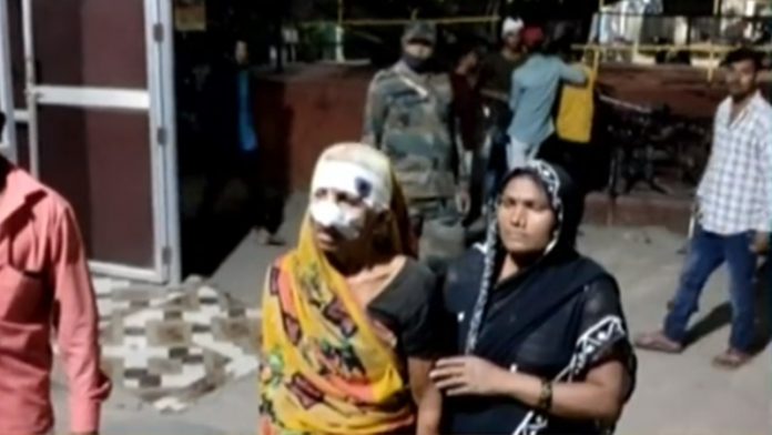 दुर्गा पूजा मुस्लिम गीत