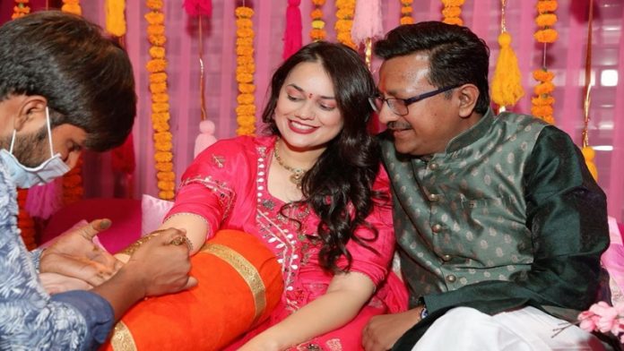 प्रदीप गवांडे, टीना डाबी