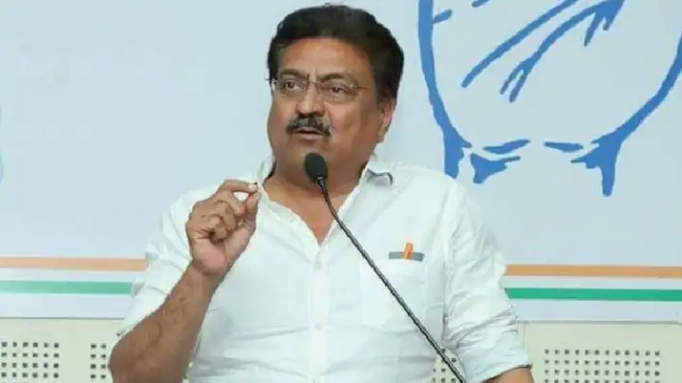 ‘विमान से गुजरात में पैसे लाए केजरीवाल और भगवंत मान, लोगों को बेवकूफ बना रही AAP’: पार्टी के ही पूर्व नेता का बड़ा खुलासा, कहा – CM चेहरा भी तय था