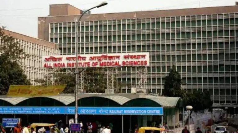 AIIMS हैक के पीछे चीन-उत्तर कोरिया? 5000 कम्प्यूटरों पर ₹200 करोड़ माँग रहे हैकर्स का कब्ज़ा, 7 दिन से ठप्प डिजिटल सेवाएँ: आतंक एंगल से जाँच कर रही NIA