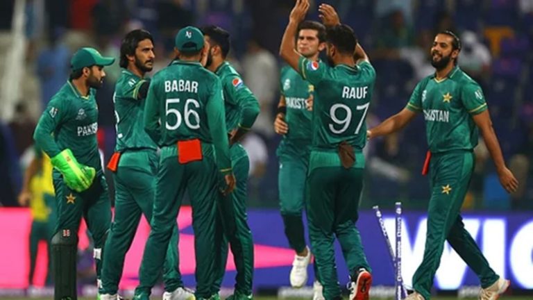 अल्लाह के बाद अब मौसम के भरोसे पाकिस्तान, बारिश से T20 का वर्ल्ड चैंपियन बनने के ख्वाब: जानिए भारत-इंग्लैंड मुकाबले से पहले क्या है मिजाज